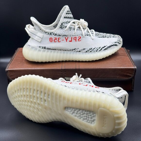 Authentic Yeezy Boost 350 V2 'Zebra' 2022/2023 - Picture 1 of 10